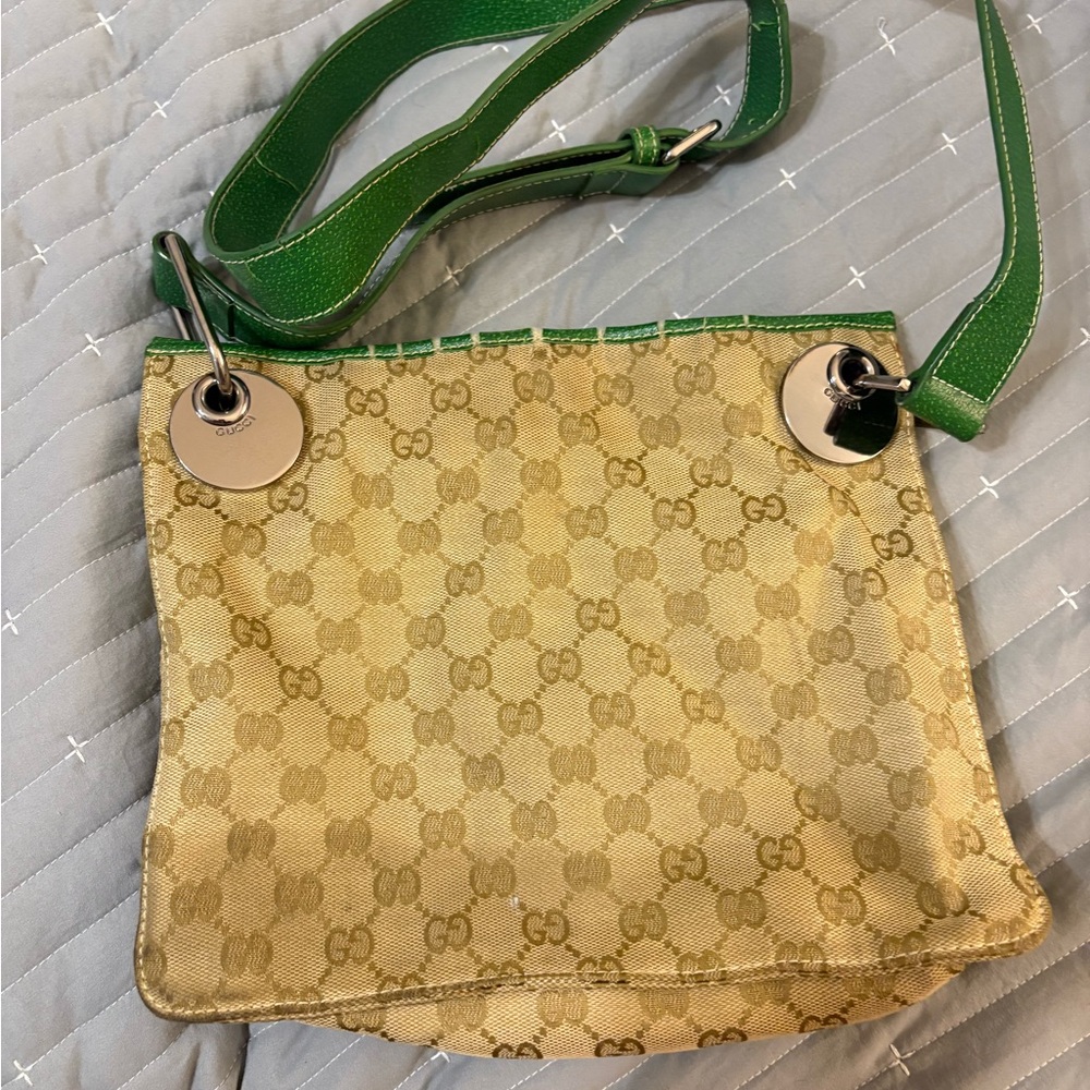 Gucci Tan and Green Shoulder Bag